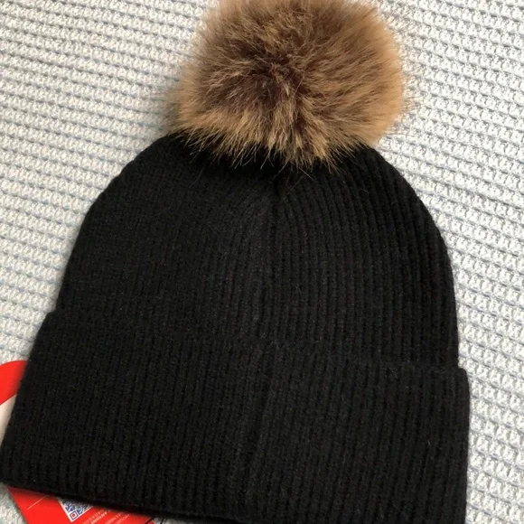 Canada Goose Black Hat with Brown Fur Pom